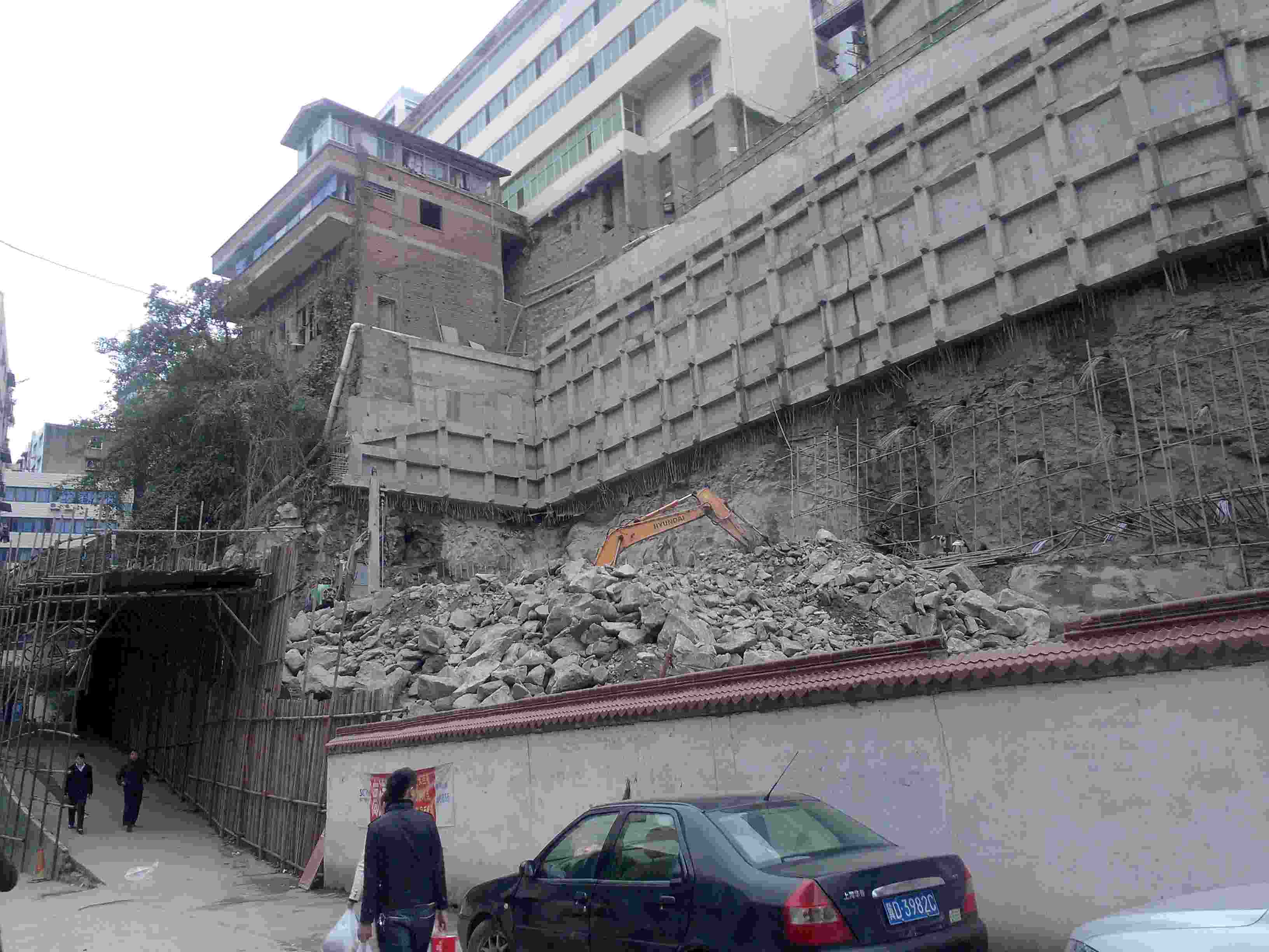 南江县人民医院勘察